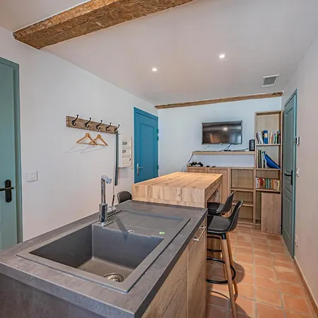 Appartement Au Coeur Du Centre-ville - T2 - Proche De La *
